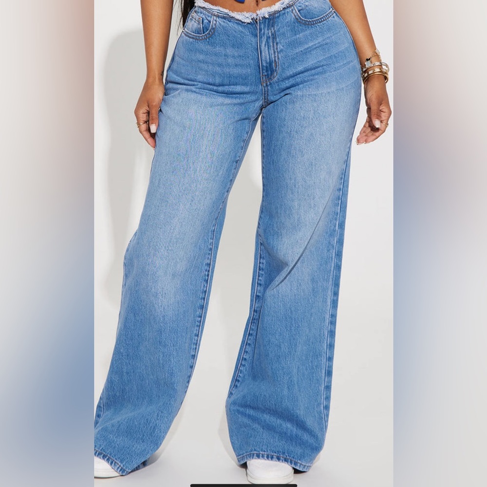 LOW RISE FASHION NOVA JEANS BRAND NEW!!!